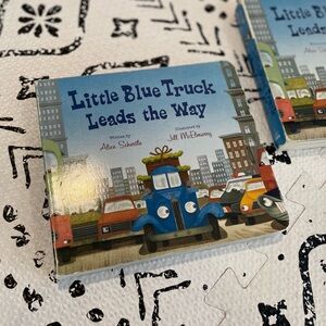 Little Blue Truck Leads the Way Board Book